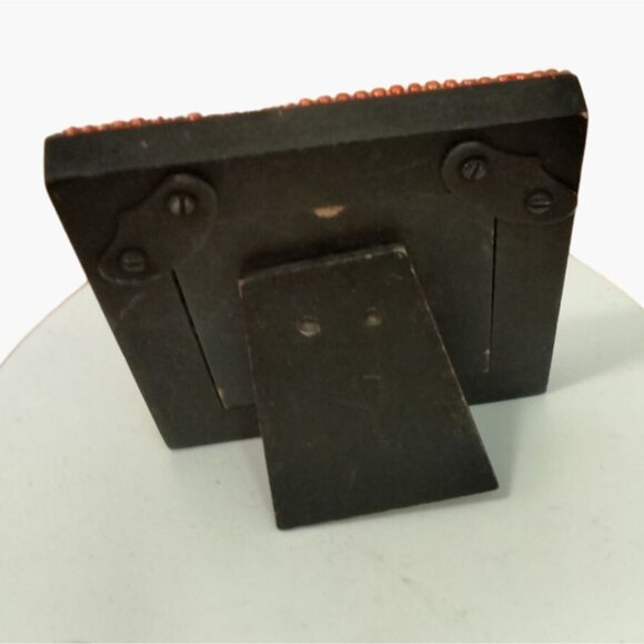 Red Jeweled Frame Table Picture Metallic Beaded 3 x 3 - Picture 4 of 5